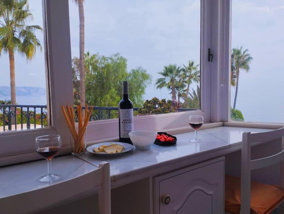 Beautiful 2 Bedroom In Calle Carabeo, Nerja Eksteriør billede