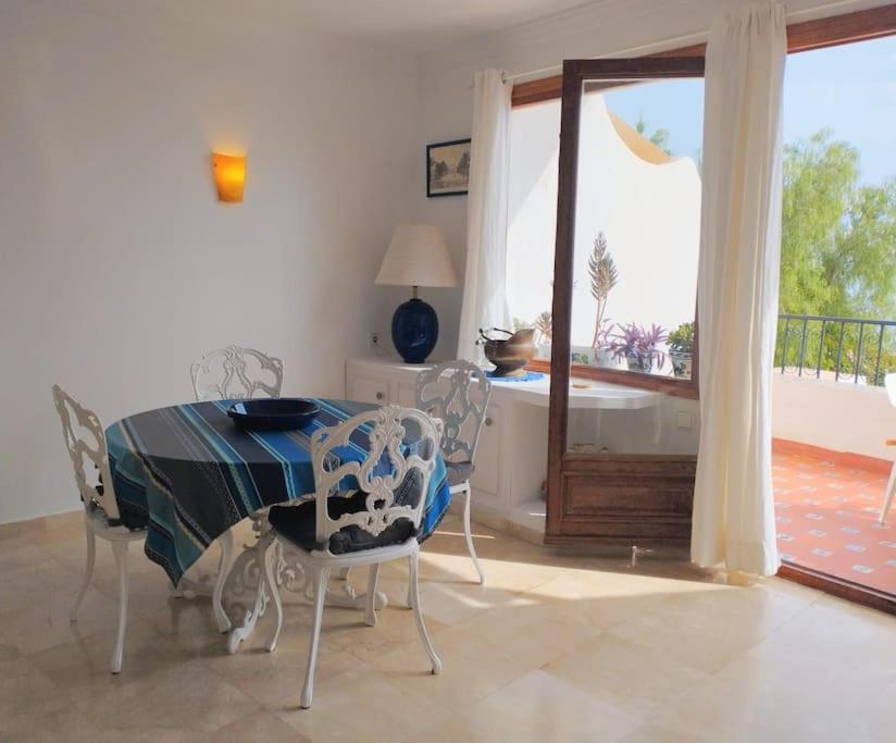 Beautiful 2 Bedroom In Calle Carabeo, Nerja Eksteriør billede