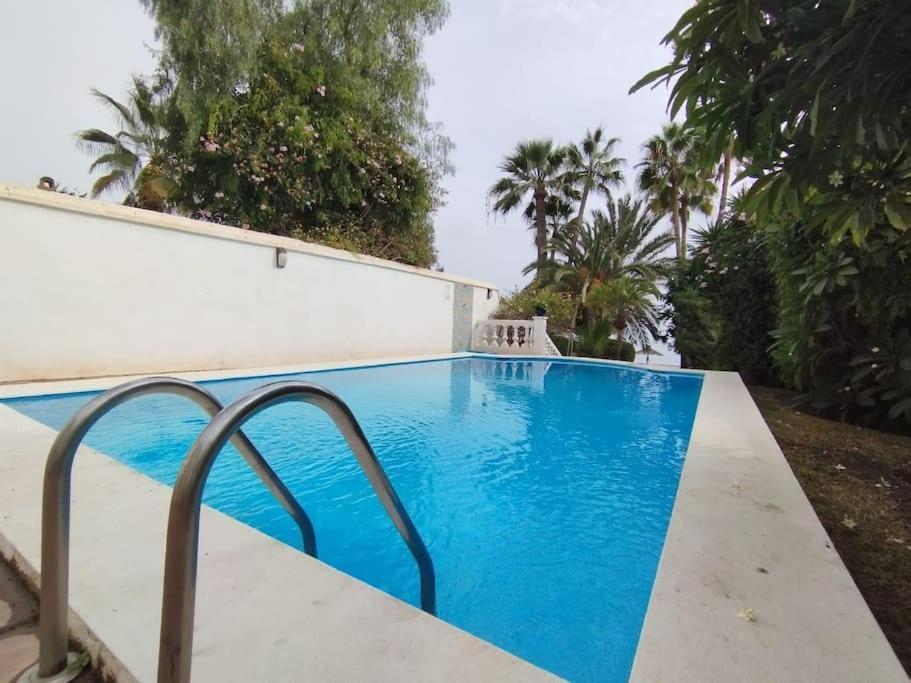 Beautiful 2 Bedroom In Calle Carabeo, Nerja Eksteriør billede
